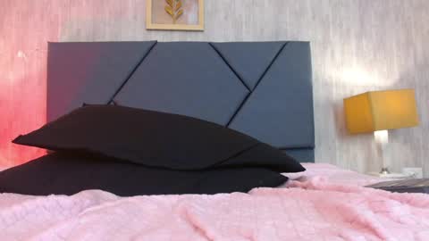 Snapshot of persefyre chatting on April 3, 2026, 5:00 pm Persefone online show from April 3, 2026, 5:00 pm