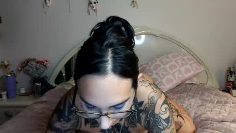 persianbabe1990 online show from July 18, 2026, 3:22 am