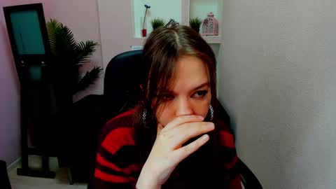 Snapshot of persinaky chatting on December 30, 2024, 8:43 am horror flying on the wings of the night.... online show from December 30, 2024, 8:43 am