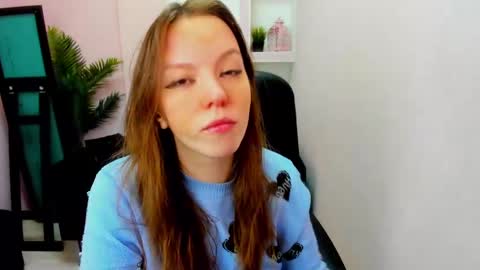 Snapshot of persinaky chatting on February 23, 2025, 6:07 am horror flying on the wings of the night.... online show from February 23, 2025, 6:07 am