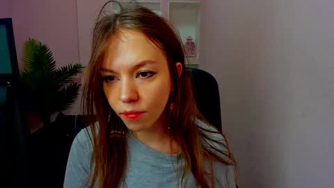 Snapshot of persinaky chatting on October 19, 2025, 10:16 am horror flying on the wings of the night.... online show from October 19, 2025, 10:16 am
