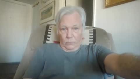 Nut4aNickel online show from January 17, 2025, 10:01 pm