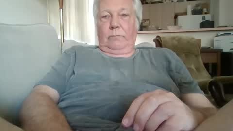 Nut4aNickel online show from September 20, 2025, 6:42 pm