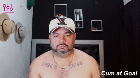 Carlos online show from January 21, 2025, 3:54 pm