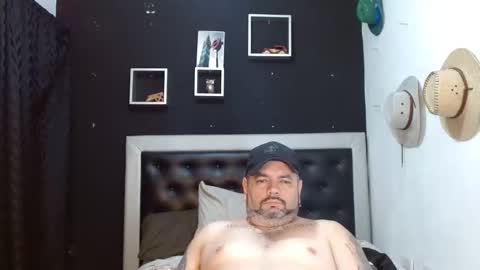 Carlos online show from February 1, 2025, 2:16 am