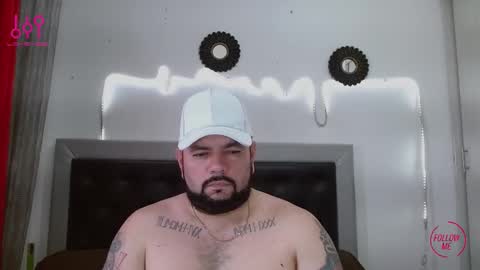 Snapshot of perverseveteranmanxxx chatting on September 23, 2025, 6:55 pm Carlos online show from September 23, 2025, 6:55 pm