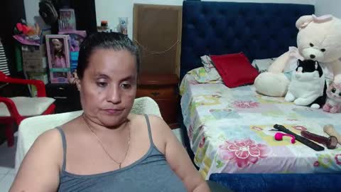 Snapshot of pervert_mommy_x chatting on February 7, 2025, 12:28 pm SAMY online show from February 7, 2025, 12:28 pm
