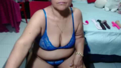 Snapshot of pervert_mommy_x chatting on March 7, 2025, 4:00 pm SAMY online show from March 7, 2025, 4:00 pm