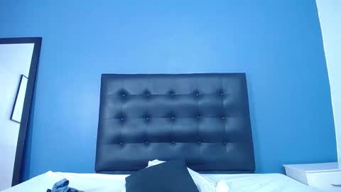 pervert_tiny_girl online show from November 14, 2025, 9:13 pm