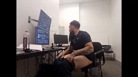 Snapshot of pervertedgrandson chatting on December 23, 2024, 10:23 pm AKA perverted Step Daddy online show from December 23, 2024, 10:23 pm