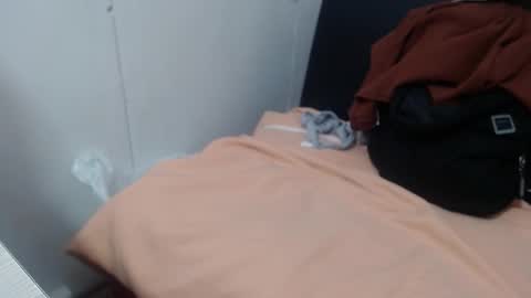  Nicole   online show from September 28, 2025, 2:22 pm