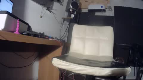 kinkypervxxx online show from October 6, 2025, 9:45 pm