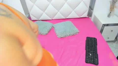 Susanna Tentation  online show from September 12, 2025, 11:54 am