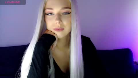 Snapshot of pervyblonde chatting on January 10, 2025, 6:53 am Isabella online show from January 10, 2025, 6:53 am