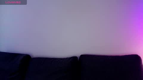 Snapshot of pervyblonde chatting on December 2, 2025, 11:37 am Isabella online show from December 2, 2025, 11:37 am