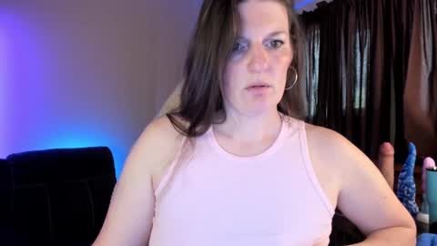 Snapshot of pessimistically_optimistic chatting on September 23, 2025, 6:33 pm Kelly online show from September 23, 2025, 6:33 pm