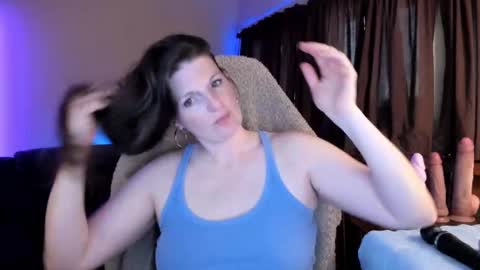 Snapshot of pessimistically_optimistic chatting on October 6, 2025, 6:49 pm Kelly online show from October 6, 2025, 6:49 pm