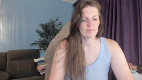 Kelly online show from June 3, 2026, 11:57 am