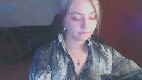 Snapshot of petalkiss chatting on September 29, 2025, 5:51 pm petalkiss online show from September 29, 2025, 5:51 pm