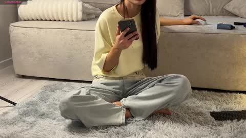 petalpage online show from April 2, 2026, 10:35 am