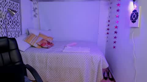 Snapshot of petalsrose_ chatting on January 10, 2025, 9:31 pm Rose online show from January 10, 2025, 9:31 pm