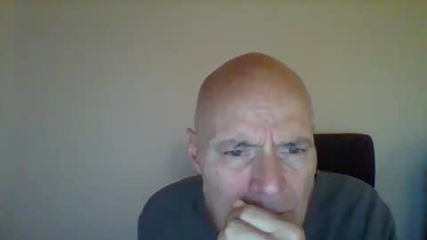 Snapshot of peter19599 chatting on September 17, 2025, 10:00 pm peter19599 online show from September 17, 2025, 10:00 pm