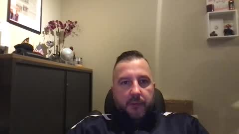 Snapshot of peter_30_ chatting on January 17, 2025, 7:30 am peter_30_ online show from January 17, 2025, 7:30 am