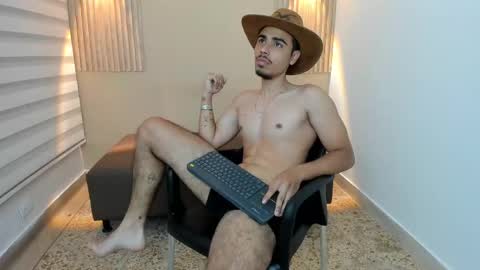 Snapshot of peter_conorr chatting on September 12, 2025, 8:42 pm PETER CONORR online show from September 12, 2025, 8:42 pm