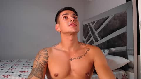 Peter           instagram   Jairquiroga  online show from February 8, 2025, 3:52 am