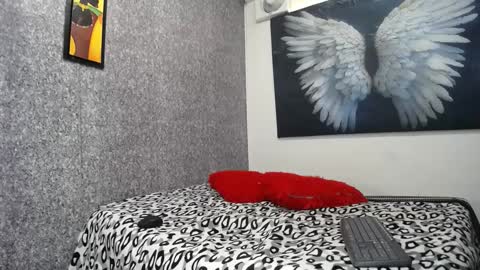 peter_xxxs online show from September 8, 2025, 3:11 pm