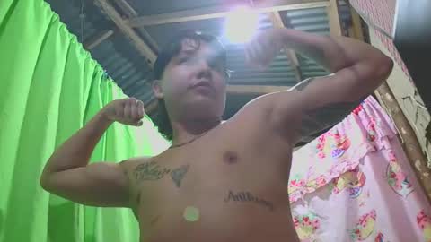 peteresmitd17 online show from December 16, 2025, 3:11 am