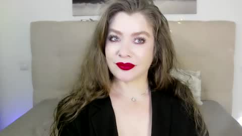 Peters Emily online show from January 18, 2025, 8:19 pm