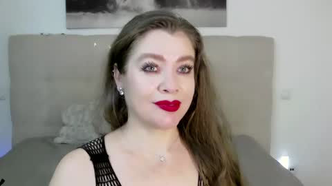 Peters Emily online show from January 23, 2025, 9:39 pm