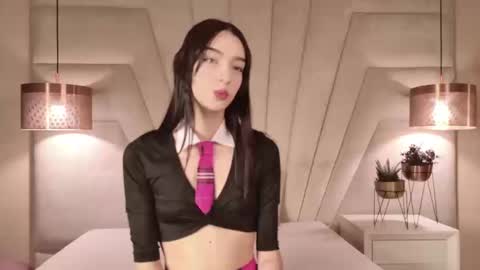 Snapshot of petiite_aliice chatting on September 12, 2025, 8:20 pm Alice   online show from September 12, 2025, 8:20 pm