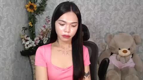 Snapshot of petite_angelx chatting on January 20, 2025, 3:48 am angel online show from January 20, 2025, 3:48 am