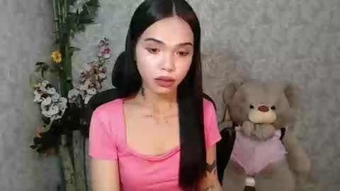 Snapshot of petite_angelx chatting on January 22, 2025, 1:10 am angel online show from January 22, 2025, 1:10 am