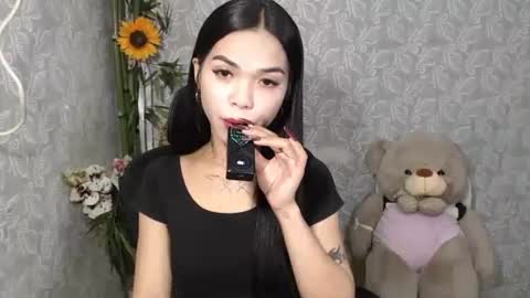Snapshot of petite_angelx chatting on March 10, 2025, 1:12 am angel online show from March 10, 2025, 1:12 am
