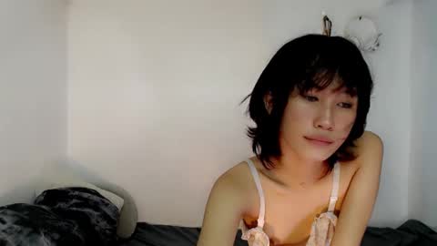 petite_japanese111 online show from December 1, 2024, 10:43 pm
