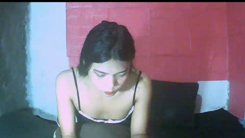 jzee online show from January 4, 2025, 8:49 am