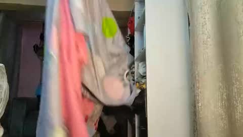 Petite loverr online show from February 17, 2026, 4:42 am