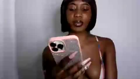 Snapshot of petite_princes chatting on July 22, 2026, 10:45 pm petite_princes online show from July 22, 2026, 10:45 pm