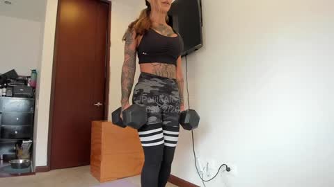 Snapshot of petitealejats chatting on December 9, 2024, 3:00 pm PetiteAlejaTs online show from December 9, 2024, 3:00 pm