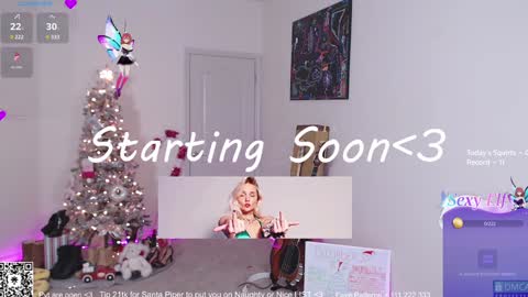 PiperAvery online show from December 22, 2024, 7:31 pm