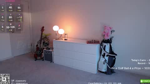 PiperAvery online show from June 9, 2026, 1:06 am