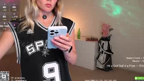 PiperAvery online show from June 14, 2026, 2:20 am