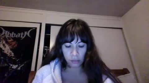 Snapshot of petitedoll30 chatting on December 17, 2024, 4:45 am Petitedoll30 online show from December 17, 2024, 4:45 am