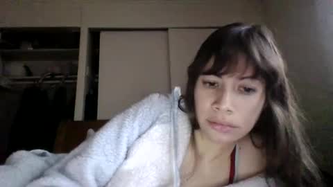 Snapshot of petitedoll30 chatting on December 27, 2024, 12:39 am Petitedoll30 online show from December 27, 2024, 12:39 am