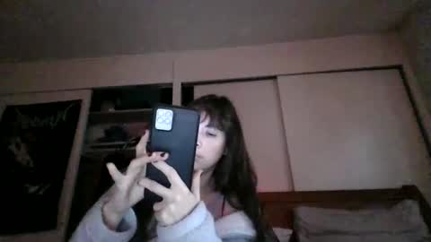 Snapshot of petitedoll30 chatting on December 29, 2024, 12:30 am Petitedoll30 online show from December 29, 2024, 12:30 am