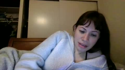 Snapshot of petitedoll30 chatting on January 14, 2025, 6:45 am Petitedoll30 online show from January 14, 2025, 6:45 am