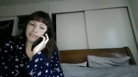 Snapshot of petitedoll30 chatting on January 16, 2025, 12:23 am Petitedoll30 online show from January 16, 2025, 12:23 am